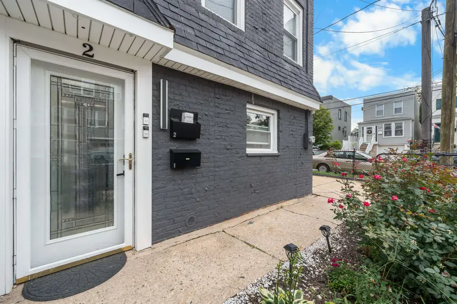 2 EGAN CT, Bayonne, NJ 07002 - #2