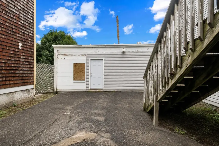 91 WEST 43RD ST, Bayonne, NJ 07002 - #3