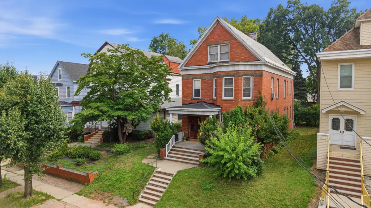 94-96 WEST 31ST ST, Bayonne, NJ 07002 - #1