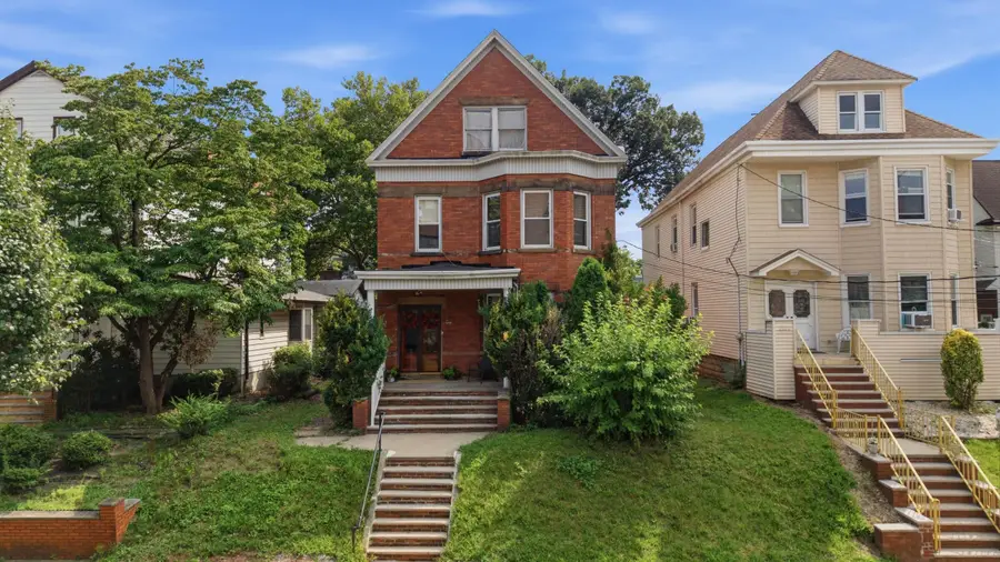 94-96 WEST 31ST ST, Bayonne, NJ 07002 - #2