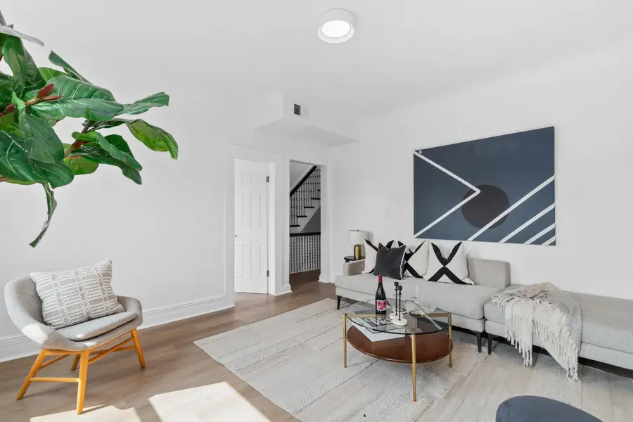 292 FORREST ST, Jersey City, NJ 07304 - #2