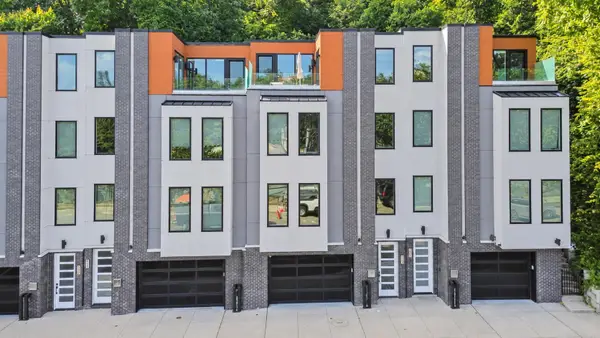 367 PARK AVE, Weehawken, NJ 07086