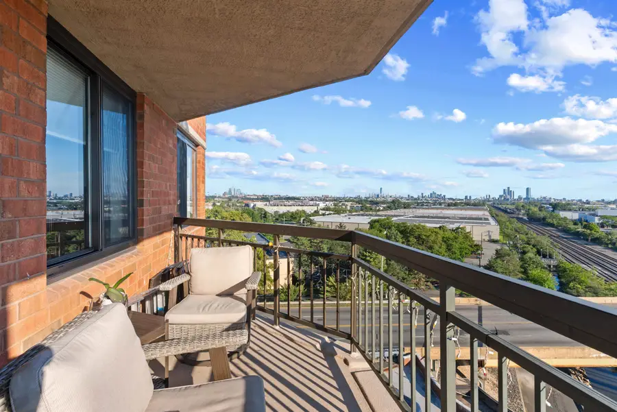 702 HARMON COVE TOWER, Secaucus, NJ 07094 - #2