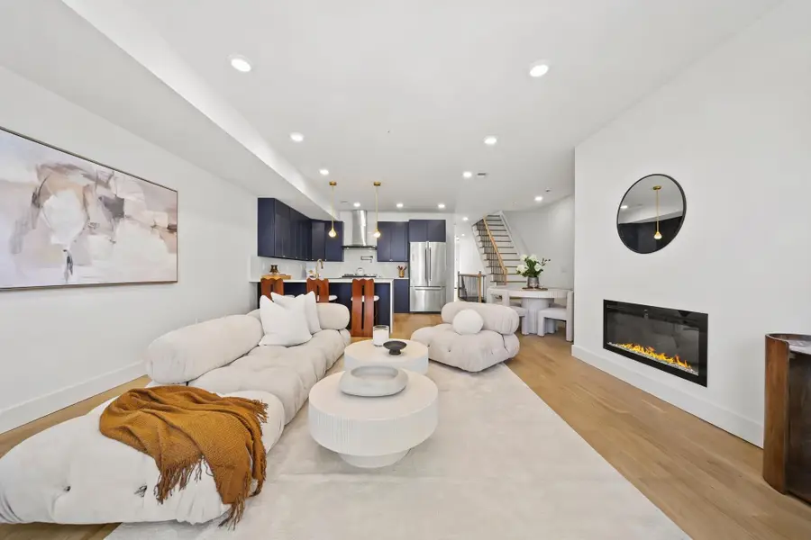 39 BOORAEM AVE #1, Jersey City, NJ 07307 - #2