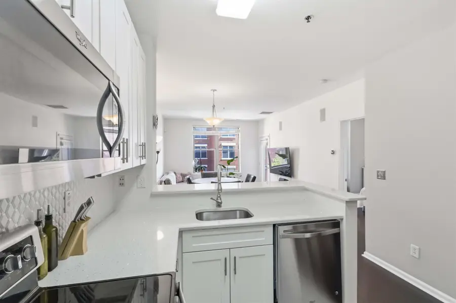 26 AVENUE AT PORT IMPERIAL #313, West New York, NJ 07093 - #3