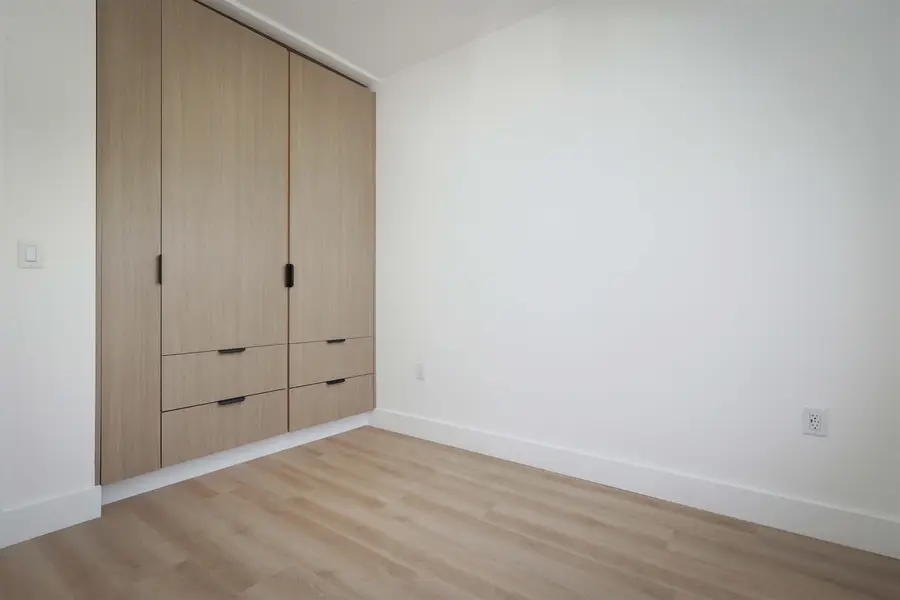 291 NEW YORK AVE #2, Jersey City, NJ 07307 - #2