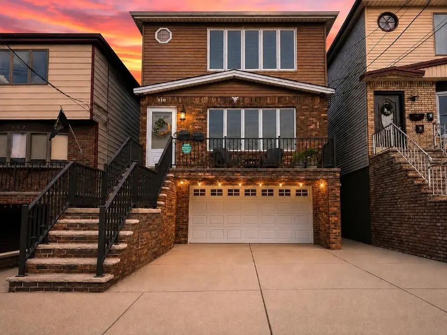110 LEXINGTON AVE, Bayonne, NJ 07002 - #2