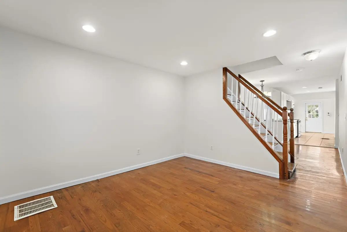 187.5 LEXINGTON AVE, Jersey City, NJ 07304 - #1