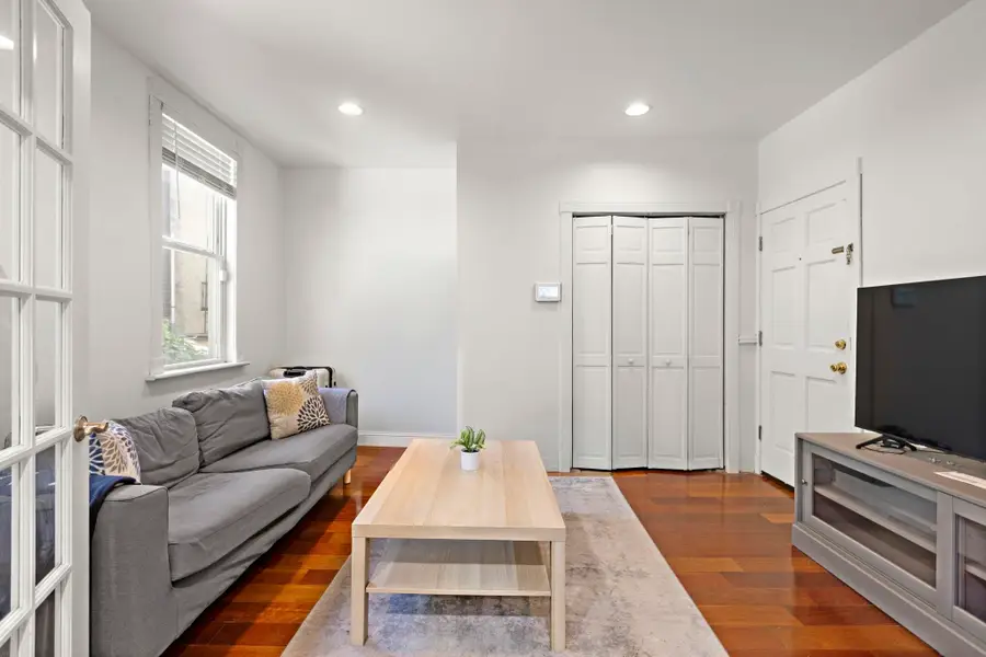 36 PERRY ST, Jersey City, NJ 07306 - #2