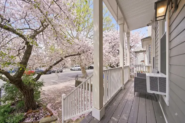 22 LAIDLAW AVE, JC, Heights, NJ 07306