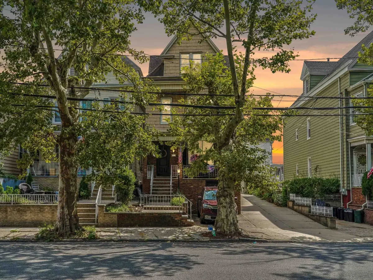 116 WEST 5TH ST, Bayonne, NJ 07002 - #1