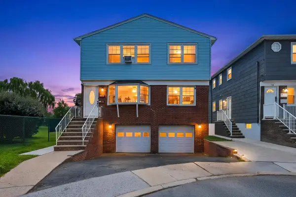 38 NEW ST, Bayonne, NJ 07002