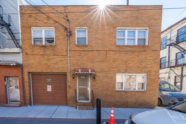 4708 HUDSON AVE, Union City, NJ 07087