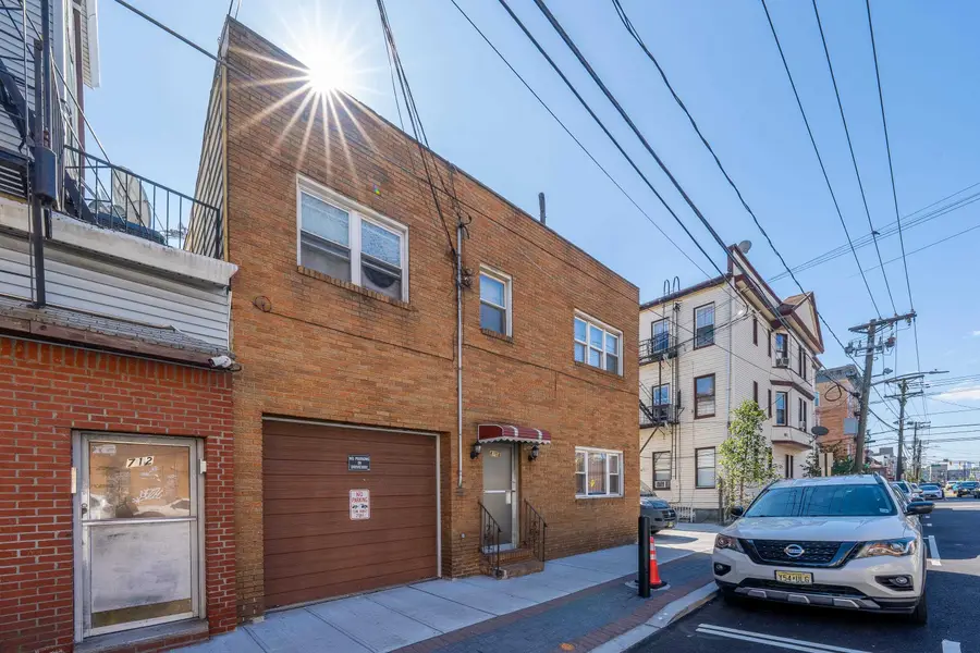 4708 HUDSON AVE, Union City, NJ 07087 - #2