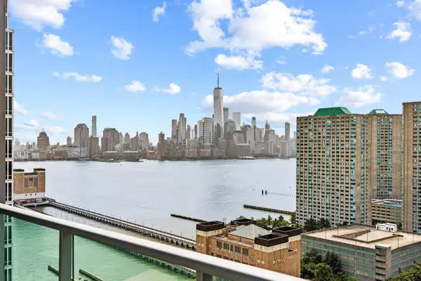 1 SHORE LANE #2711/2710, JC, Downtown, NJ 07310