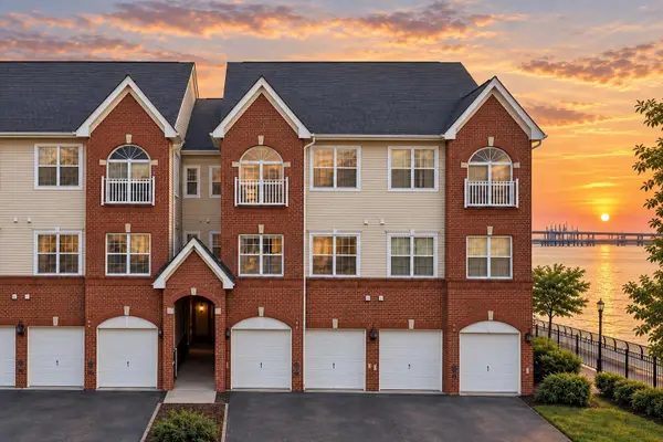 60 TOTTENHAM CT, JC, West Bergen, NJ 07305