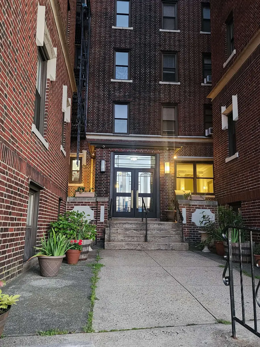 1055 BOULEVARD #B7, Weehawken, NJ 07086 - #2