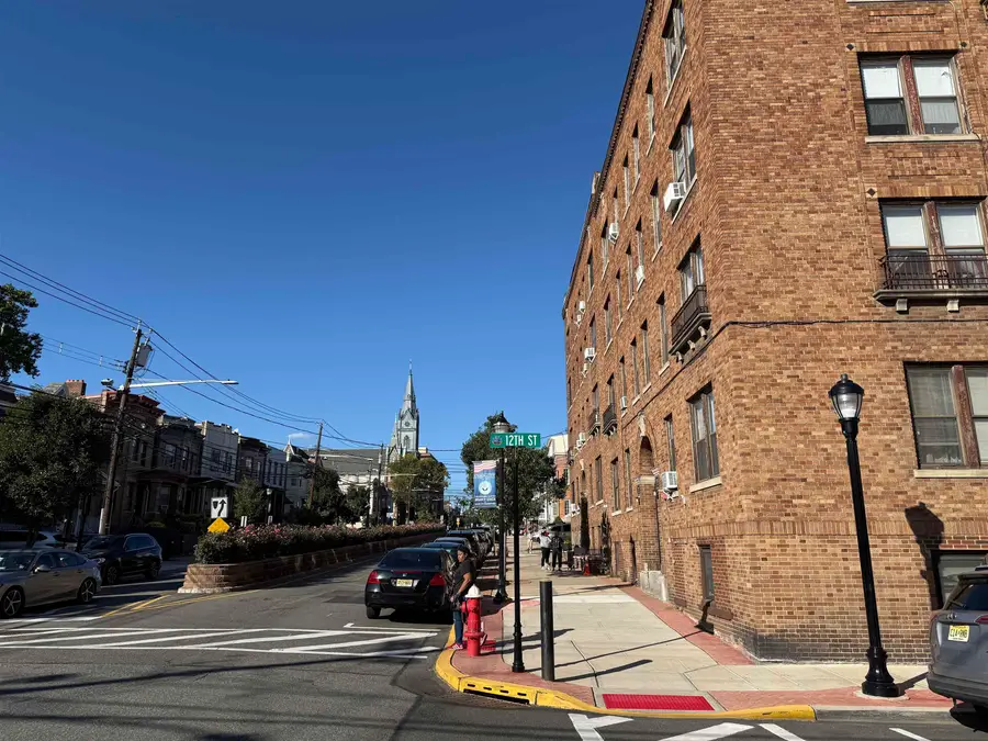 1200 CENTRAL AVE #9, Union City, NJ 07087 - #2