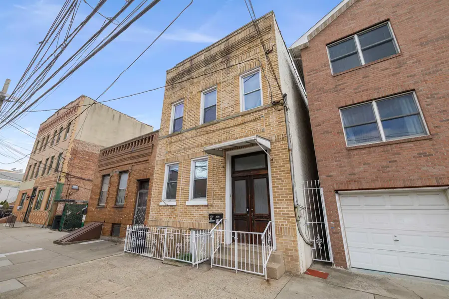 12 WRIGHT AVE, Jersey City, NJ 07306 - #2