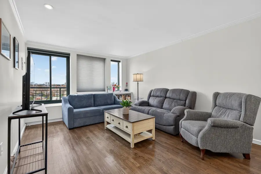 205 10TH ST #8T, Jersey City, NJ 07302 - #2