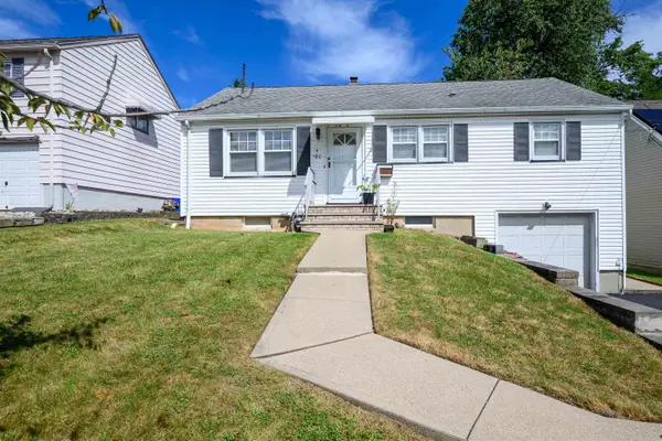 180 MOUNTAINVIEW AVE, Nutley, NJ 07110