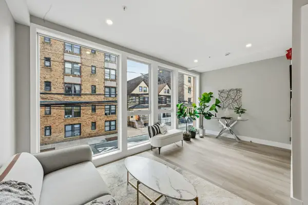 77 VAN REYPEN ST #2, JC, Journal Square, NJ 07306