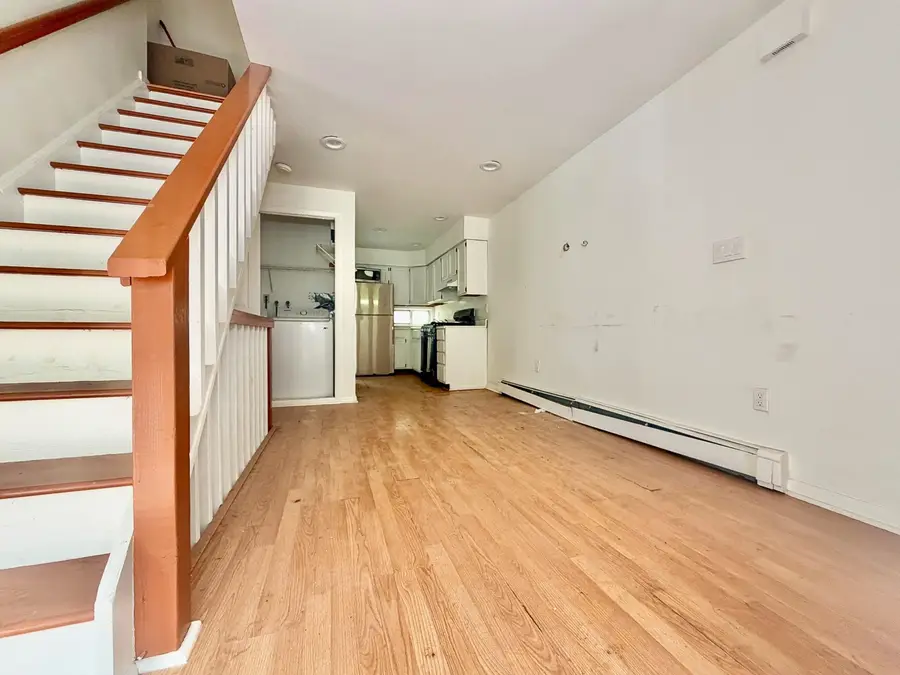 364 5TH ST, Jersey City, NJ 07302 - #2