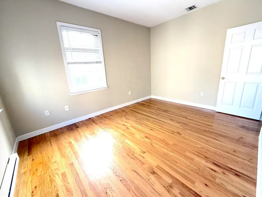 620 38TH ST #604, Union City, NJ 07087 - #3