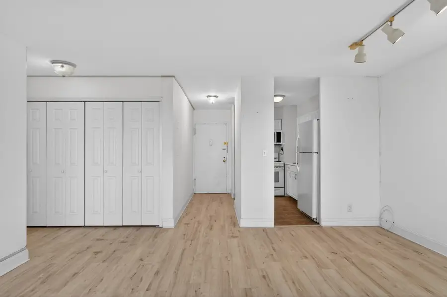 135 MONTGOMERY ST #18C, Jersey City, NJ 07302 - #3