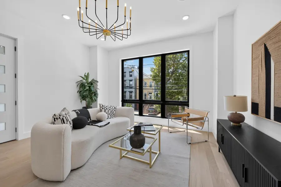 57 WAVERLY ST, Jersey City, NJ 07307 - #2