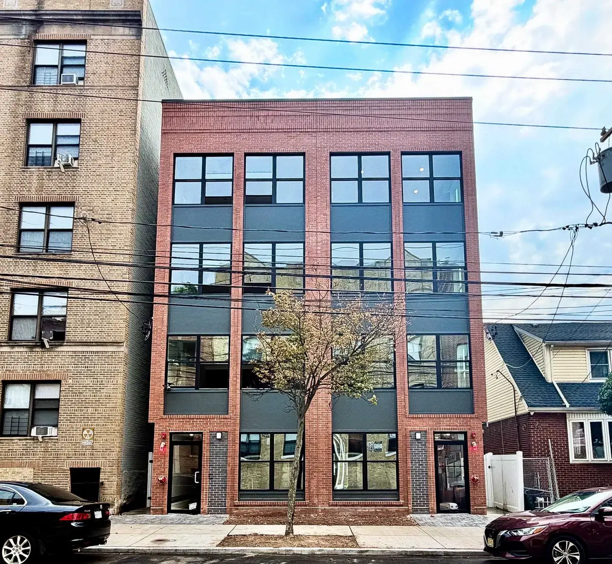 88 BERGEN AVE, Jersey City, NJ 07305 - #1