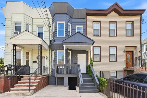 363 FORREST ST, JC, Greenville, NJ 07304