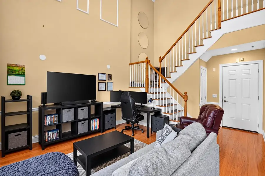 769 MONTGOMERY ST #214, Jersey City, NJ 07306 - #2