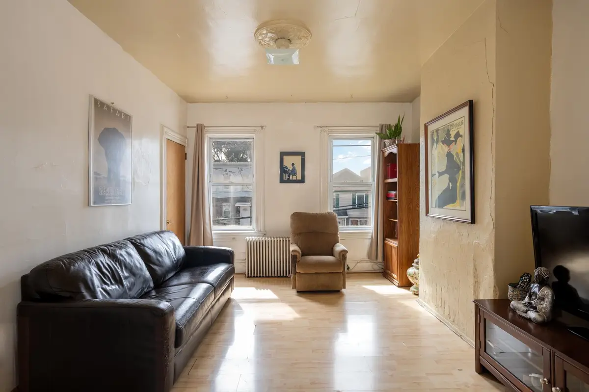 90 DWIGHT ST, Jersey City, NJ 07305 - #1