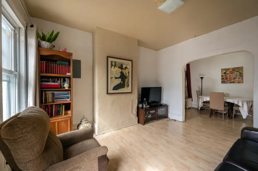90 DWIGHT ST, Jersey City, NJ 07305 - #2