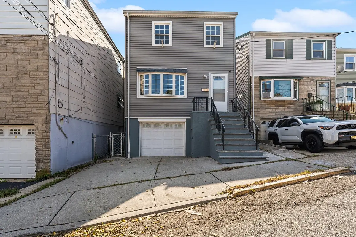 3510 GIVERNAUD TERRACE, North Bergen, NJ 07047 - #1