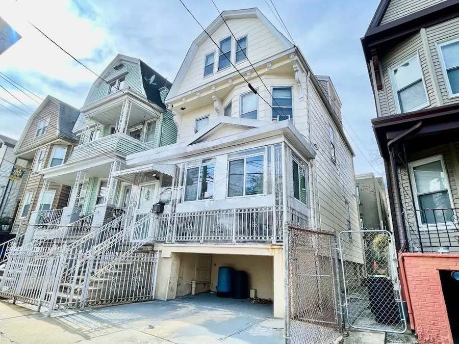 253 JEWETT AVE, Jersey City, NJ 07304 - #2