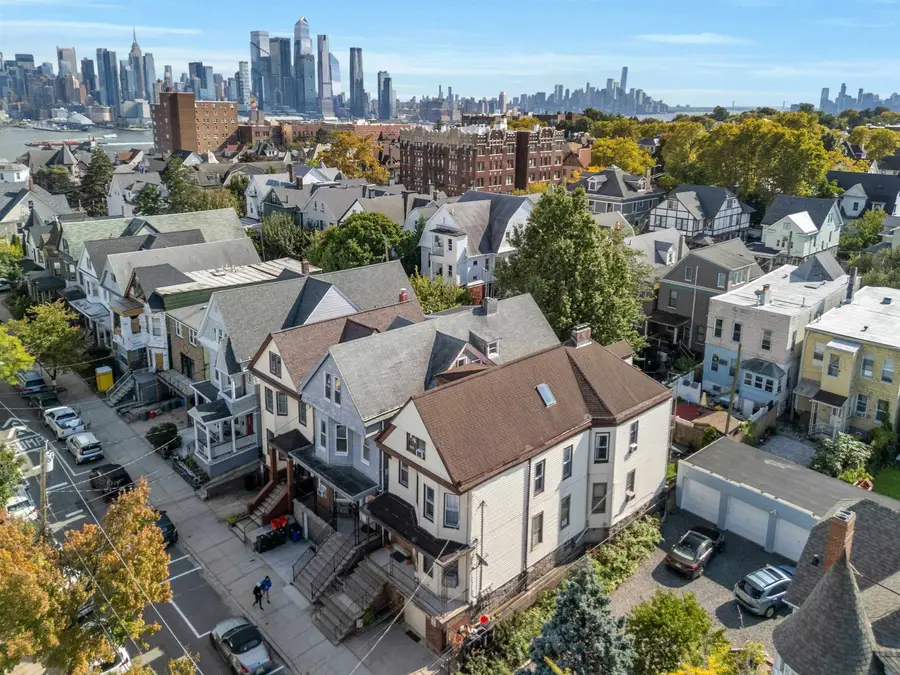 21 COOPER PL, Weehawken, NJ 07086 - #3