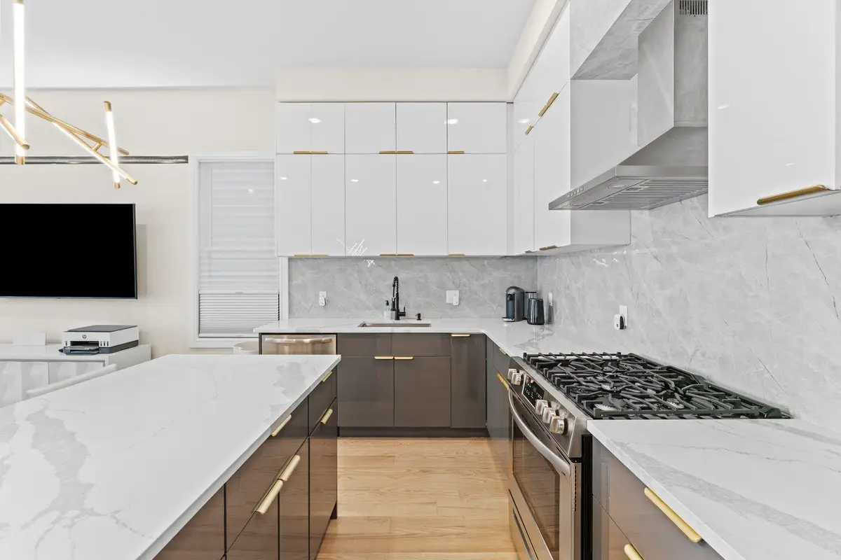93 PEARSALL AVE #1-2, Jersey City, NJ 07305 - #1