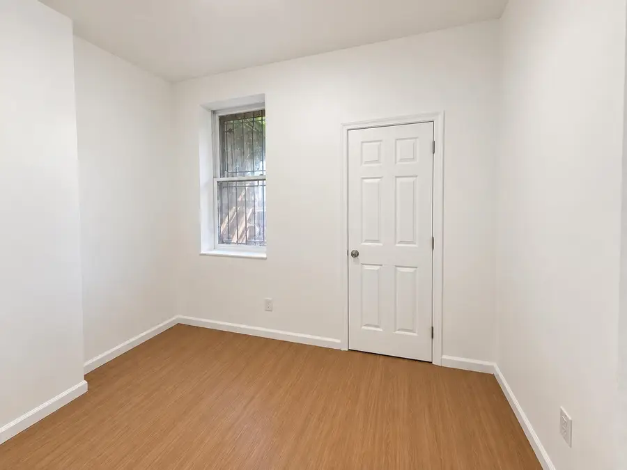 794 OCEAN AVE, Jersey City, NJ 07304 - #3