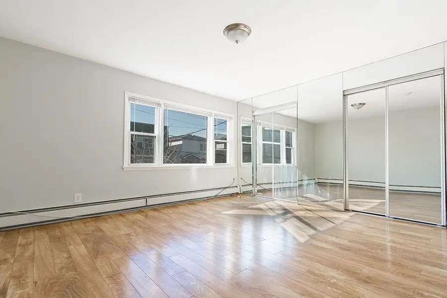 85 COTTAGE ST, Bayonne, NJ 07002 - #3