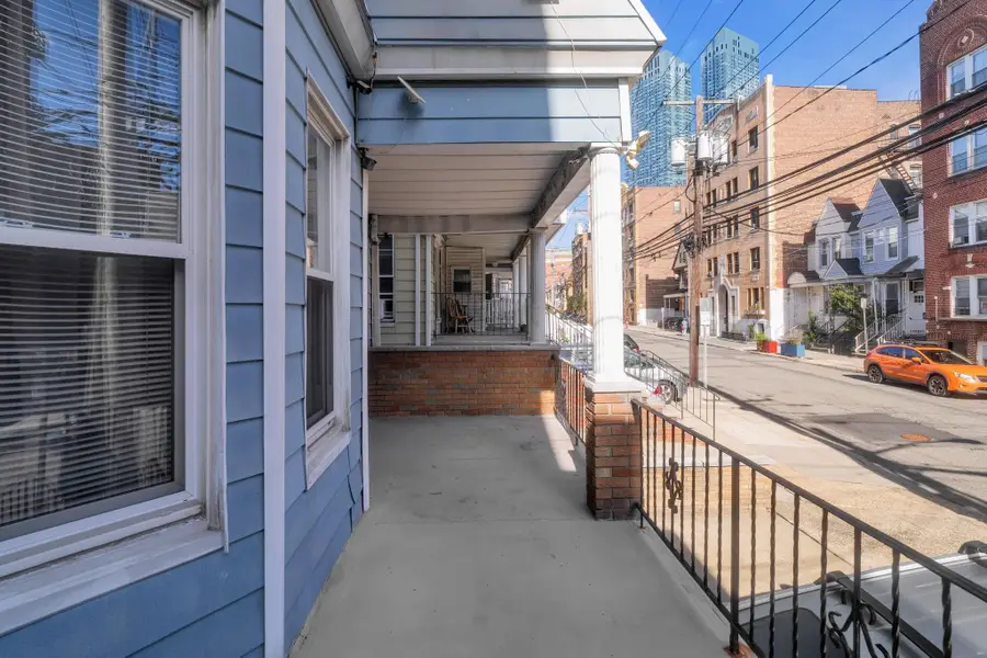 53 VAN REYPEN ST, Jersey City, NJ 07306 - #2