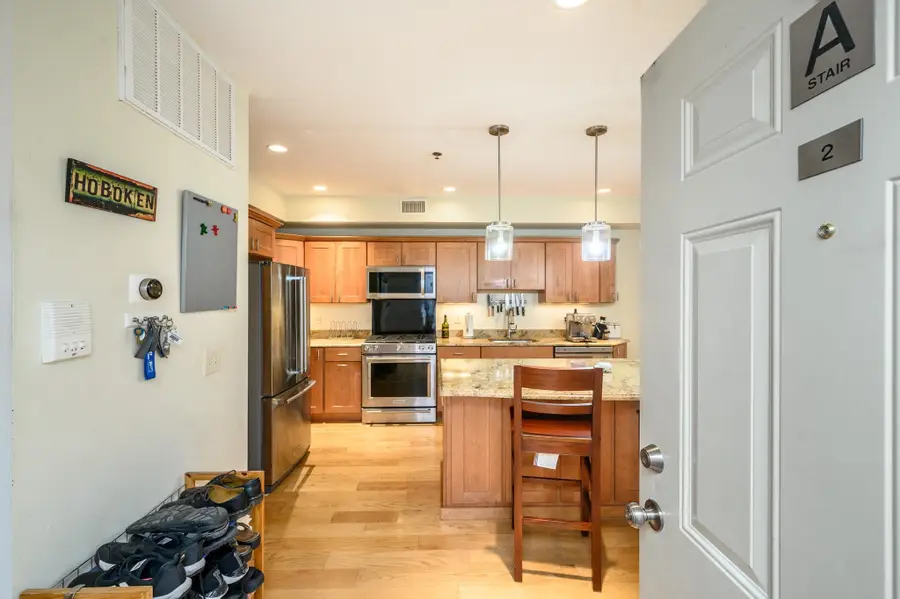 610 MADISON ST #2, Hoboken, NJ 07030 - #3