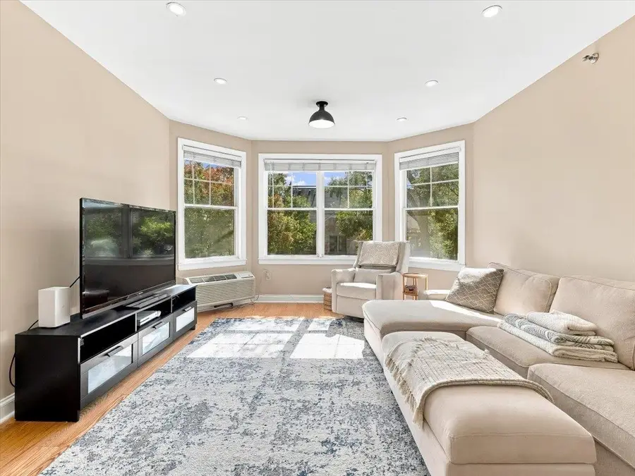 40 CONSTITUTION WAY #201, Jersey City, NJ 07305 - #2