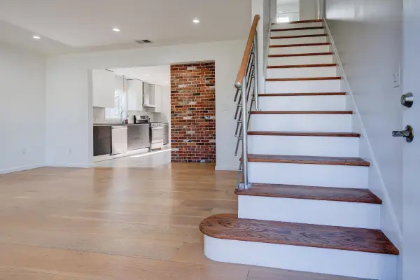 4 JAMES PL, Secaucus, NJ 07094
