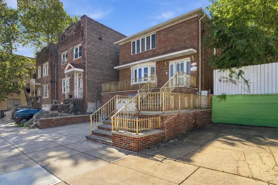 44 EAST 49TH ST, Bayonne, NJ 07002 - #3