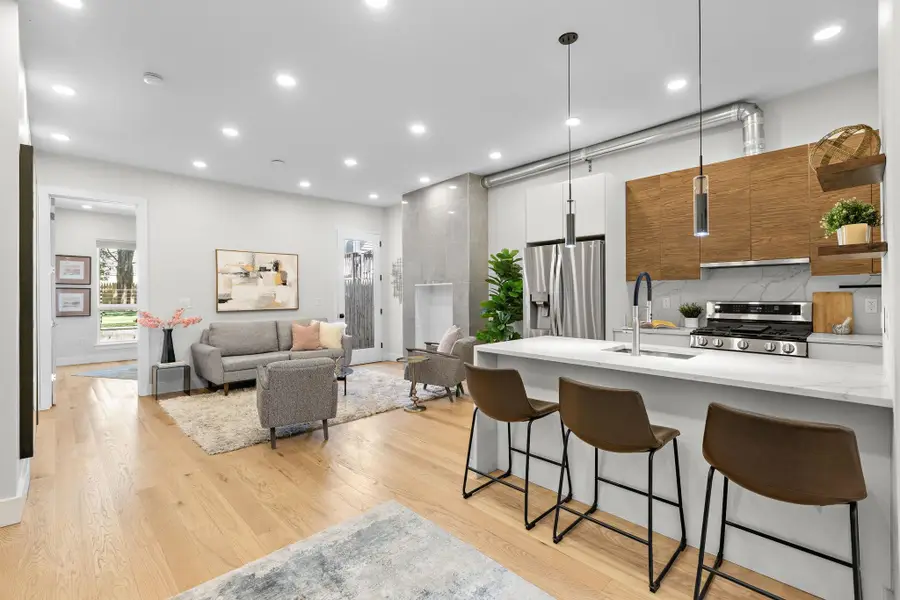 176 GRIFFITH ST #1, Jersey City, NJ 07307 - #2