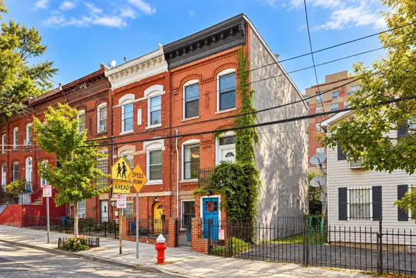 88 JEWETT AVE, JC, Journal Square, NJ 07304