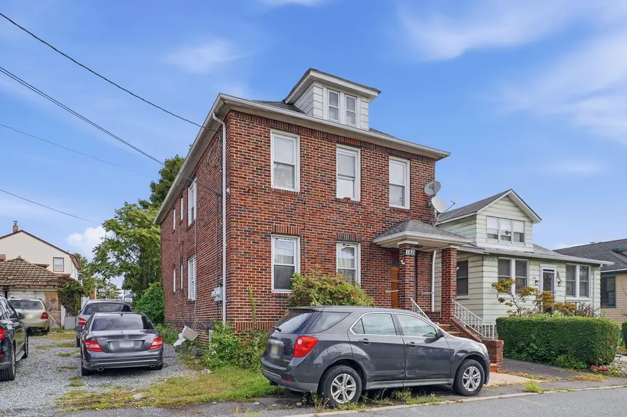 180 WEIGANDS LANE, Secaucus, NJ 07094 - #2