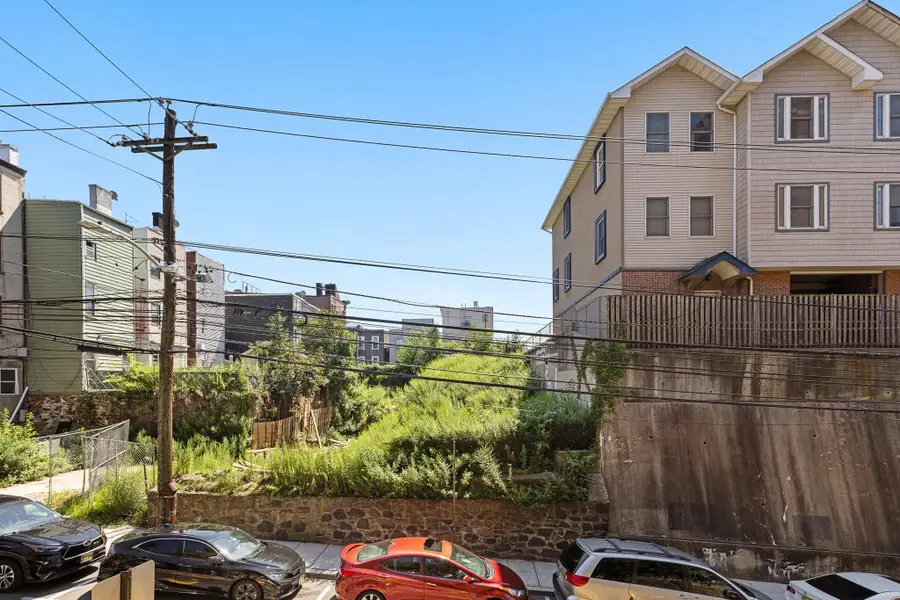 613 39TH ST, Union City, NJ 07087 - #3